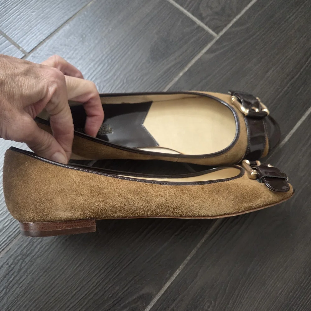 Michael Kors Suede Peep Toe Flats 9.5 Tan Buckle Patent Trim